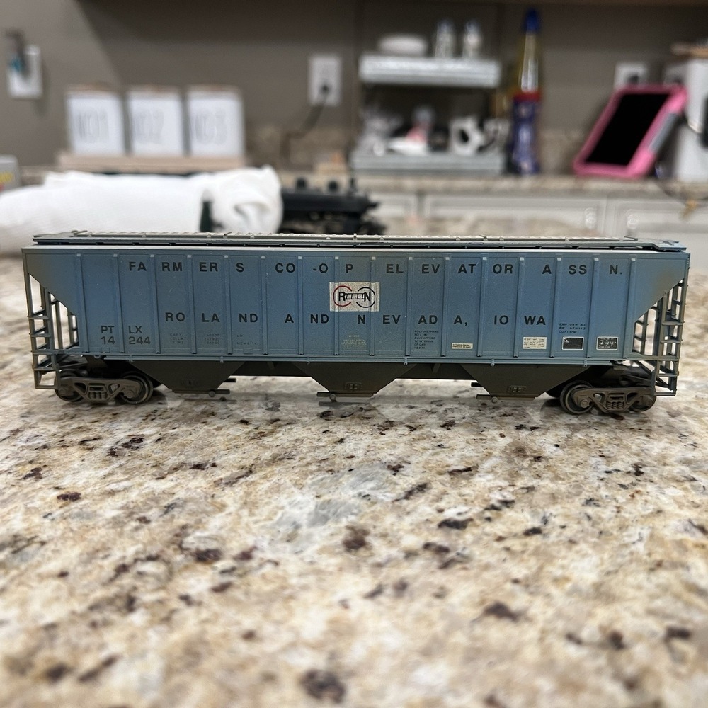 Midwest‎ Railcar Corporation (MWCX) "Roland & Nevada"